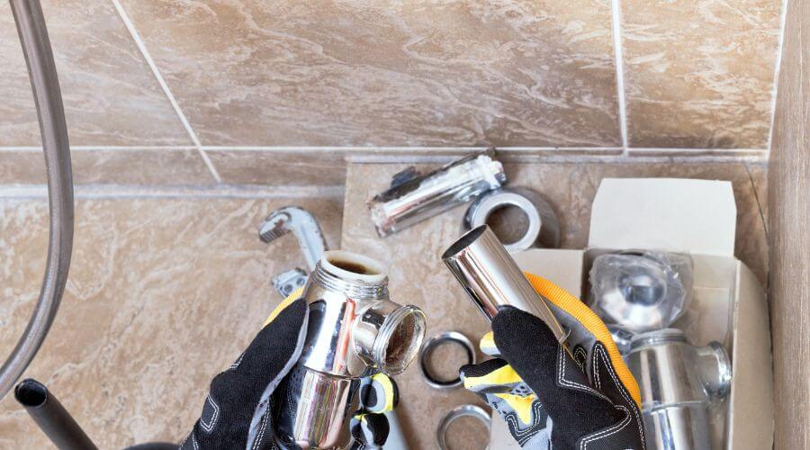 Professional gutter cleaning in Rhoadesville, VA